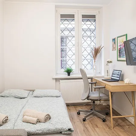 Quarto em Acomodações Particulares Lily - Private In The Old Town